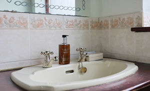 Photo 26- click for photo gallery